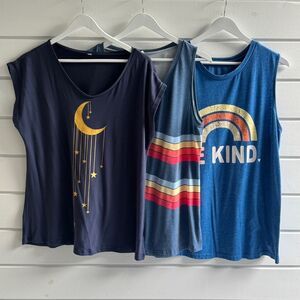 Women's V-Neck Graphic Printed Summer Tank Top Lot Size Large